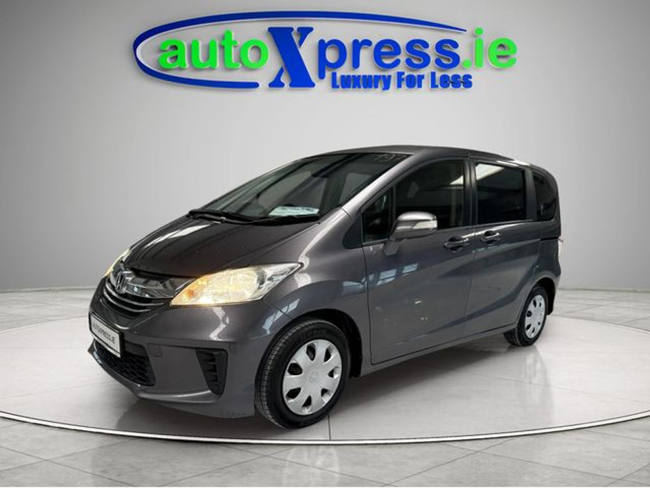 2016 Honda Freed 7 SEATER 1.5 Petrol Auto, Reversing camera €13,495