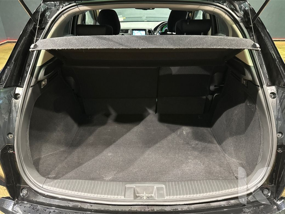 2021 Honda Vezel - image 23