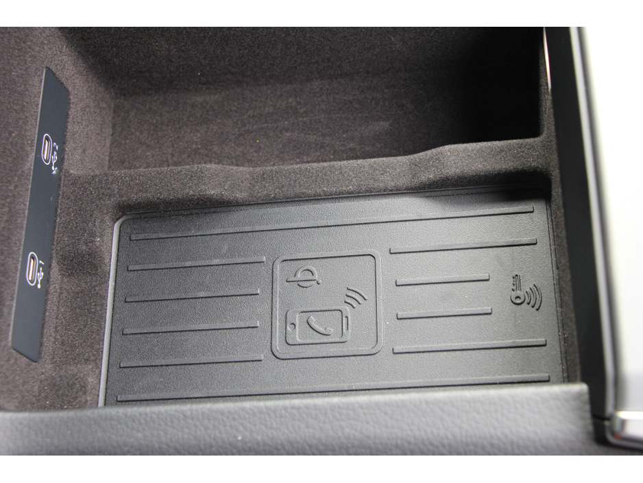 2025 Audi A6 Quattro S Line * Heads up display * B&O sound * 360 cameras €71,950