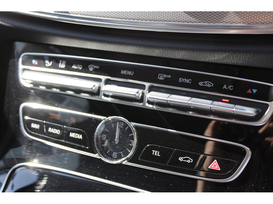 2018 Mercedes-Benz E Class - image 16