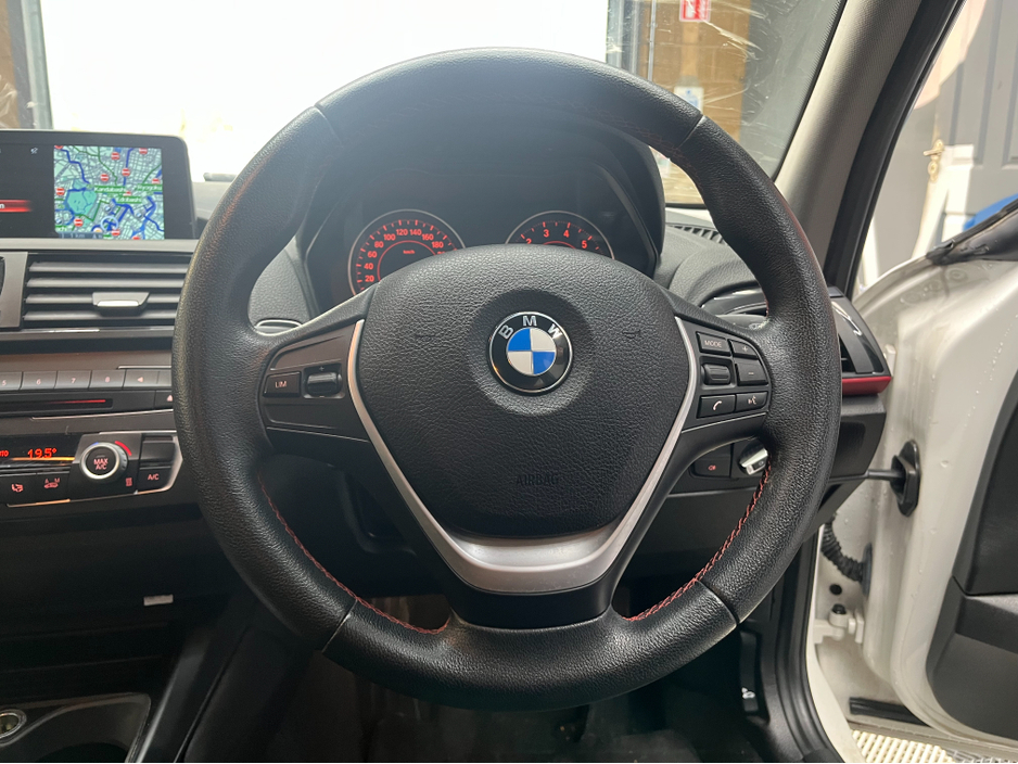 2014 BMW 1 Series - image 8