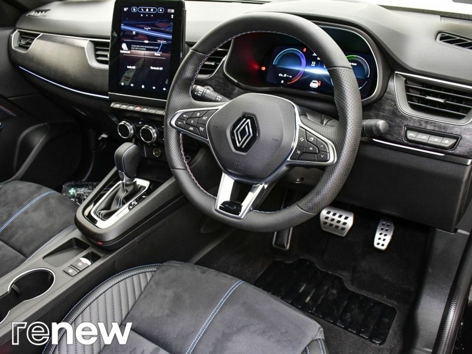 2025 Renault Arkana - image 6