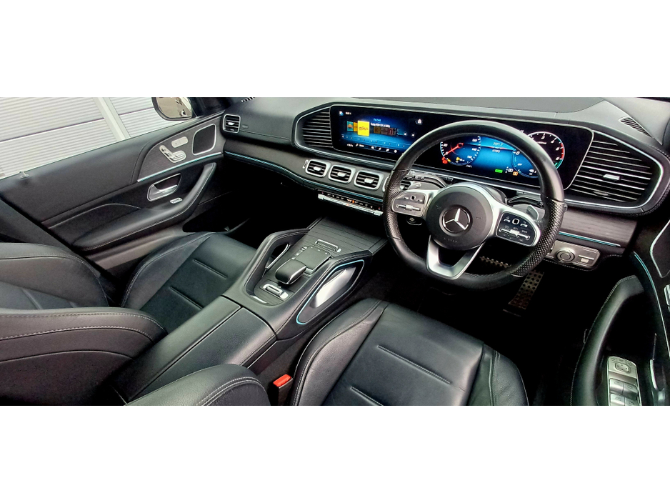 2022 Mercedes-Benz GLE Class - image 4