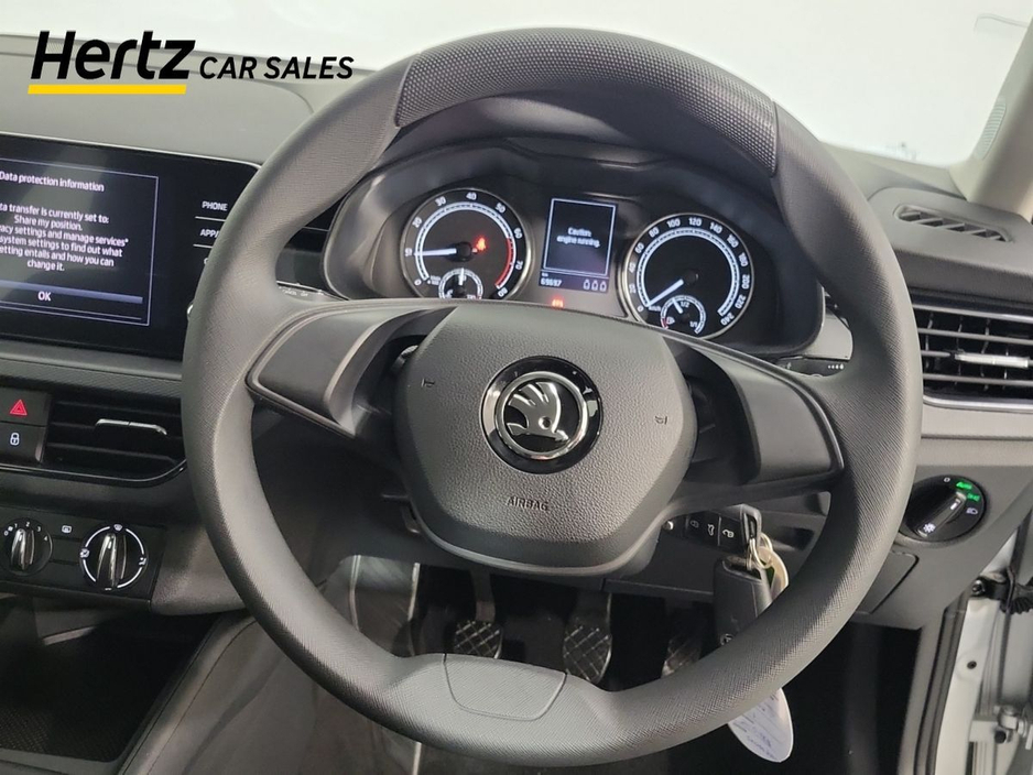 2024 Skoda Scala - image 14