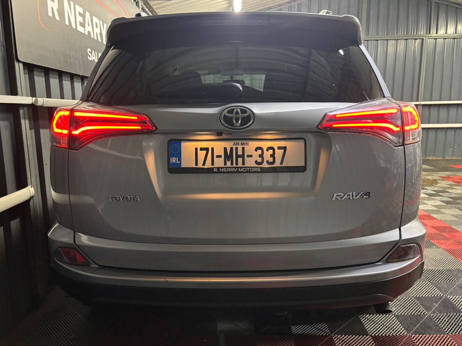 2017 Toyota Rav4 2.0 D-4D (143) 2WD LUNA €13,950