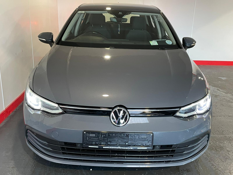 2020 Volkswagen Golf - image 8