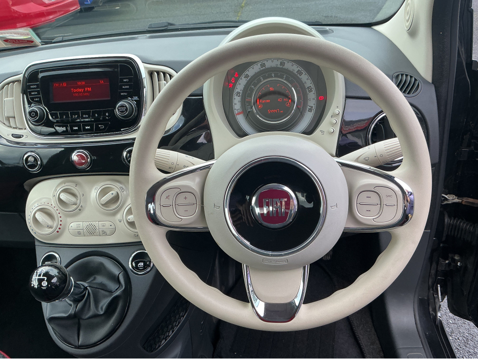 2017 Fiat 500 - image 12