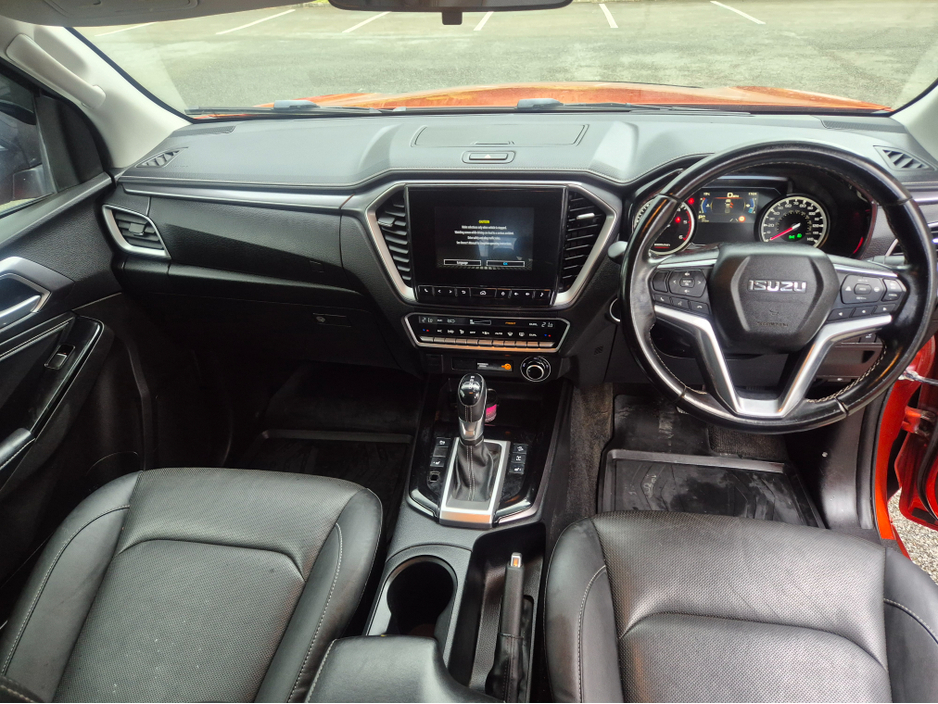2021 Isuzu D-MAX - image 4