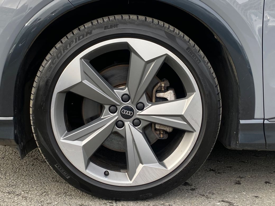 2025 Audi Q4 e-tron 45 Black Edition Quattro S-Line Auto EV €47,900