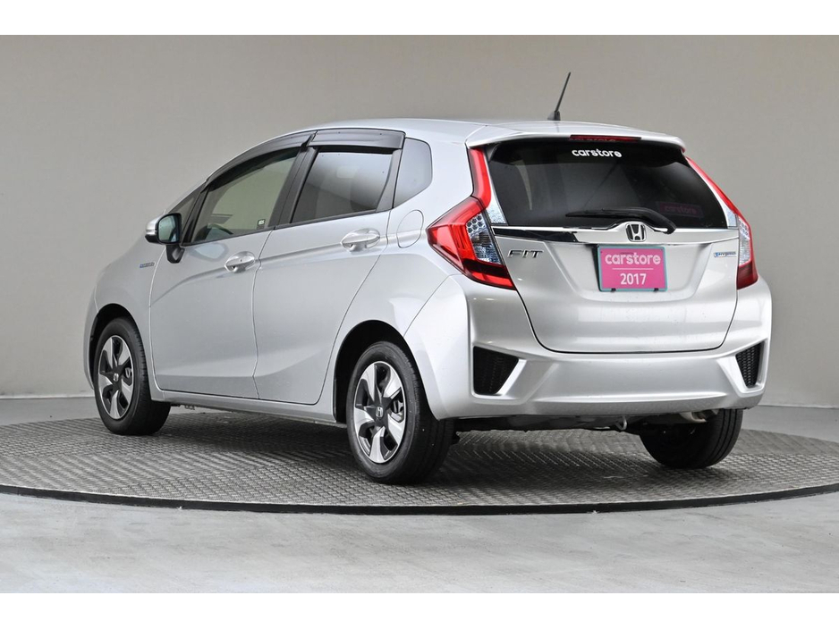 2017 Honda Fit - image 7