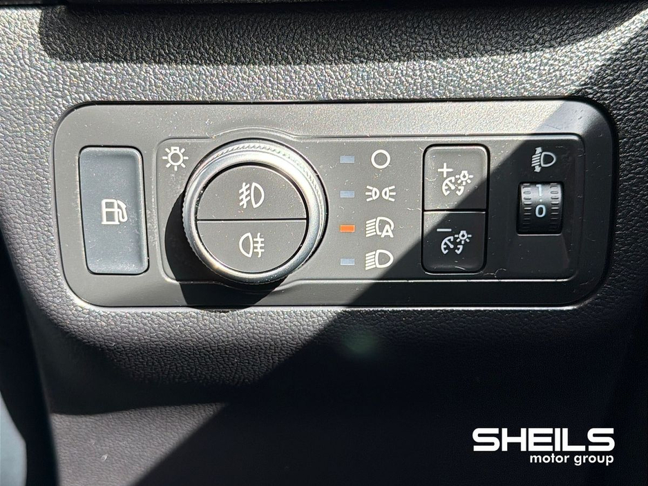 2023 Ford Kuga - image 22