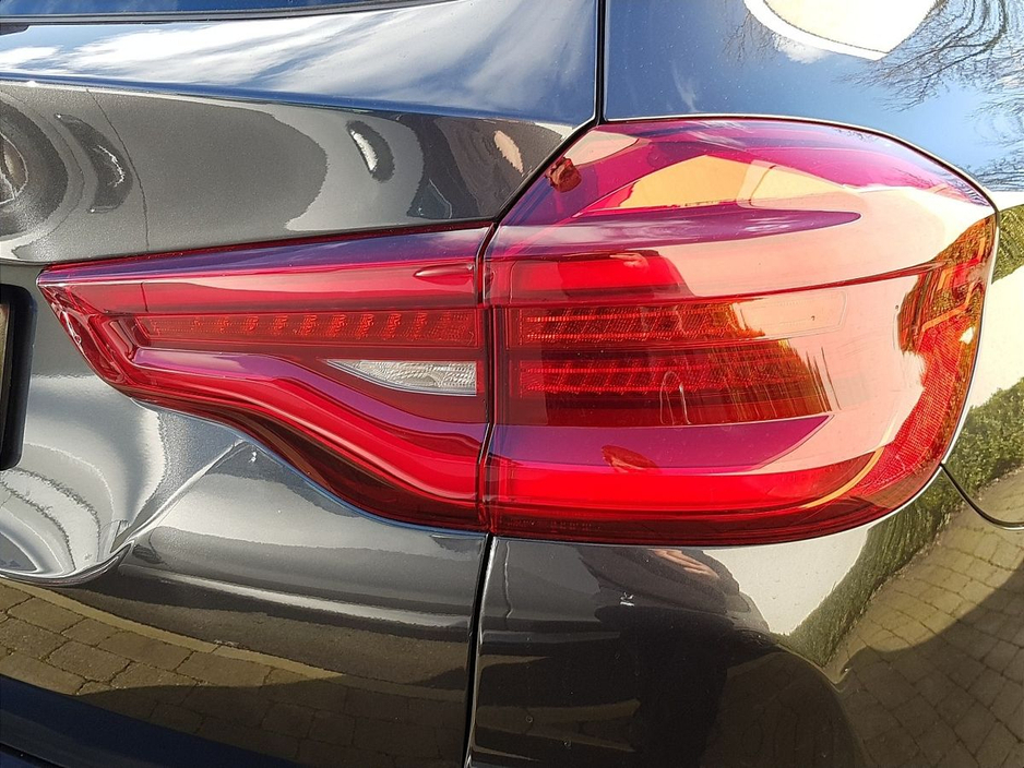 2021 BMW X3 - image 18