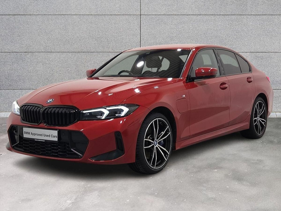 2024 BMW 3 Series - image 26