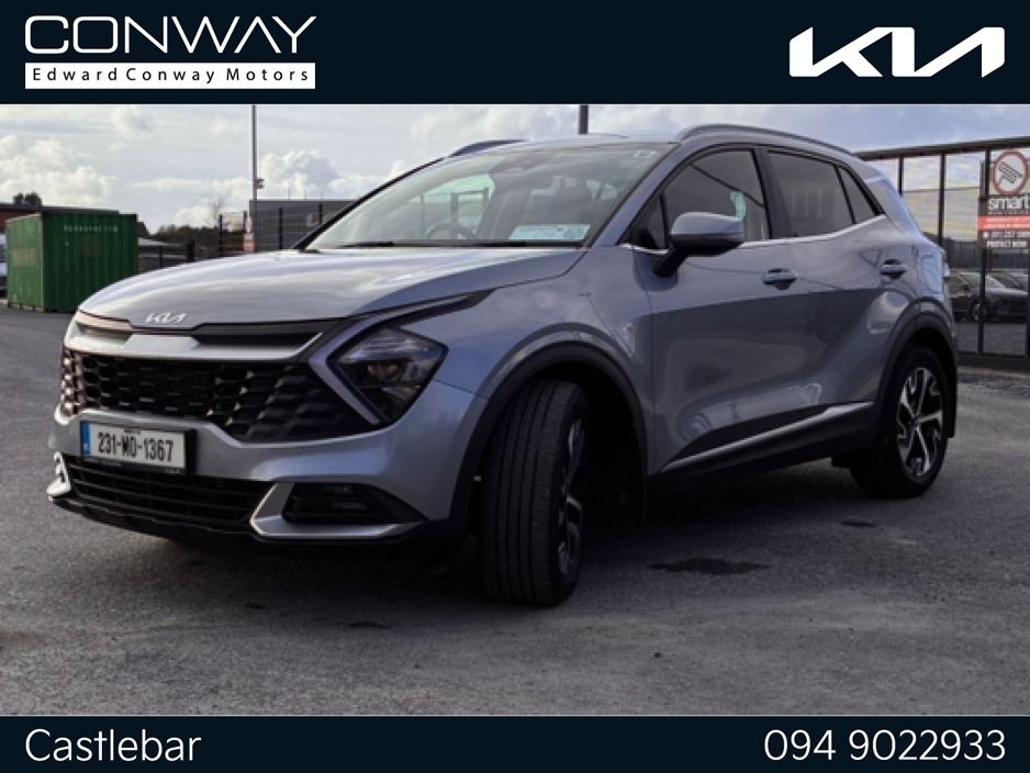 2023 Kia Sportage - image 2