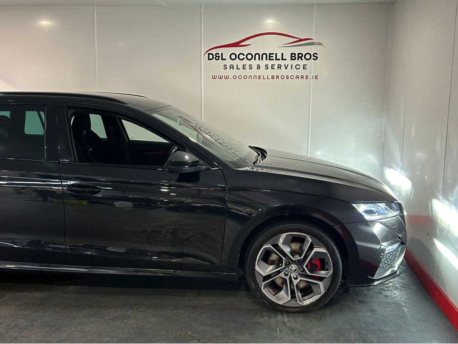 2021 Skoda Octavia - image 7