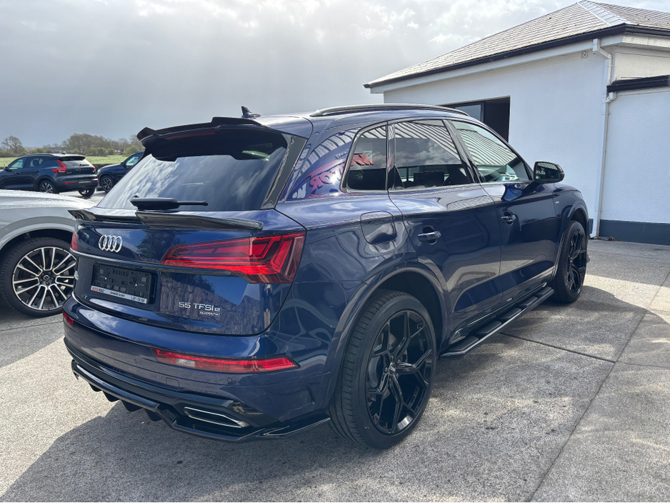 2023 Audi Q5 - image 4