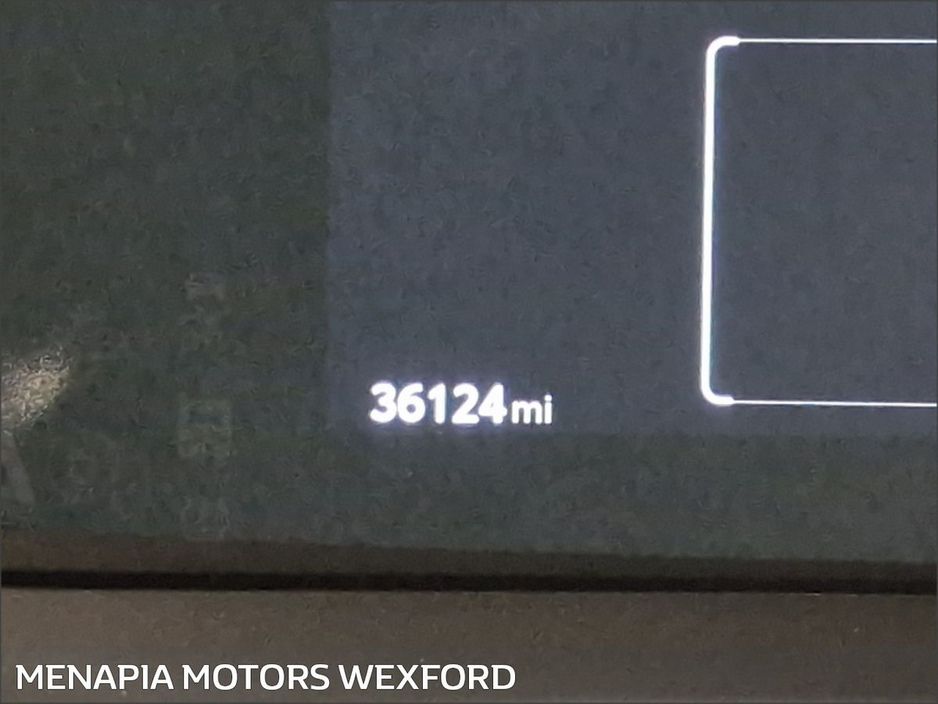 2024 Toyota C-HR - image 15