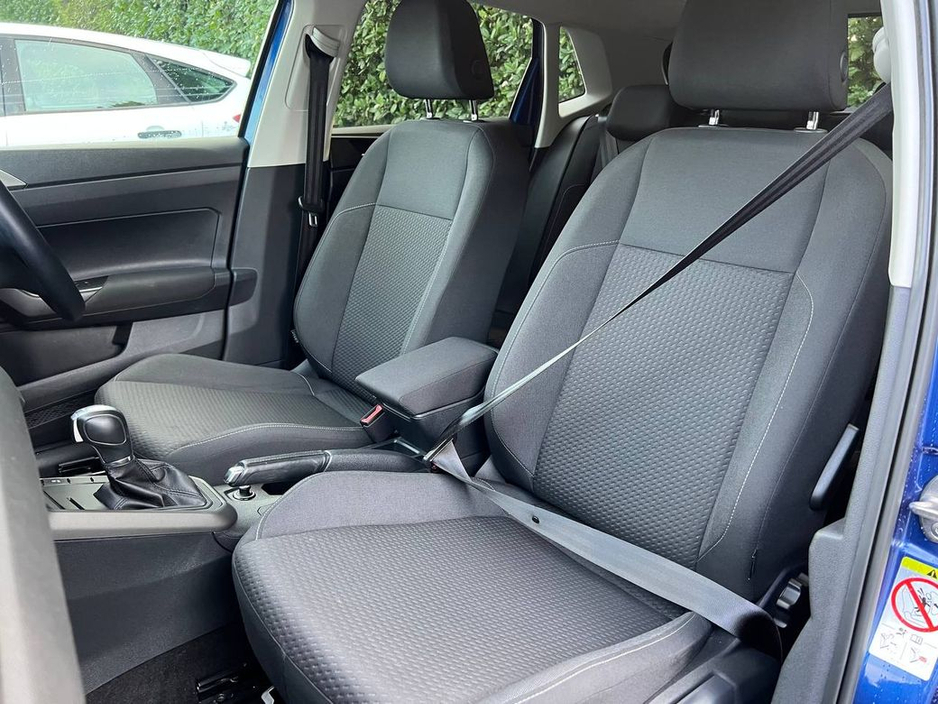 2018 Volkswagen Polo COMFORTLINE 1.0 TSI // APPLE CARPLAY/ANDROID AUTO // DUAL ZONE CLIMATE CONTROL // DIAMOND CUT ALLOYS €15,450