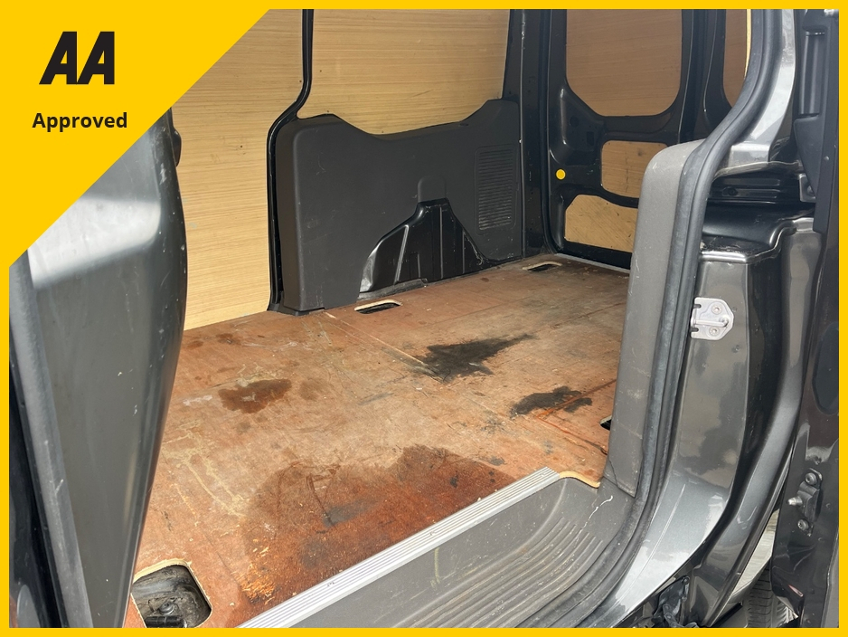 2019 Ford Transit Connect - image 12