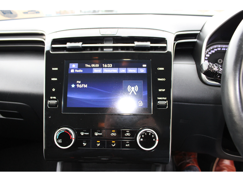 2022 Hyundai Tucson - image 17