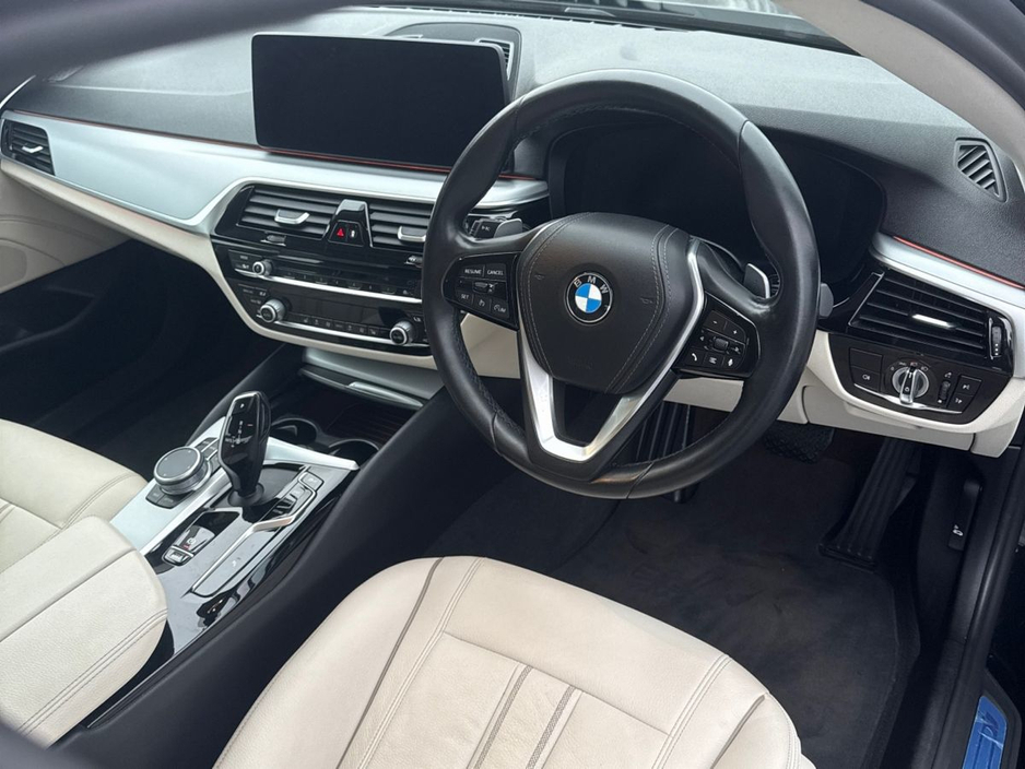 2021 BMW 5 Series 520d SE Saloon €38,950