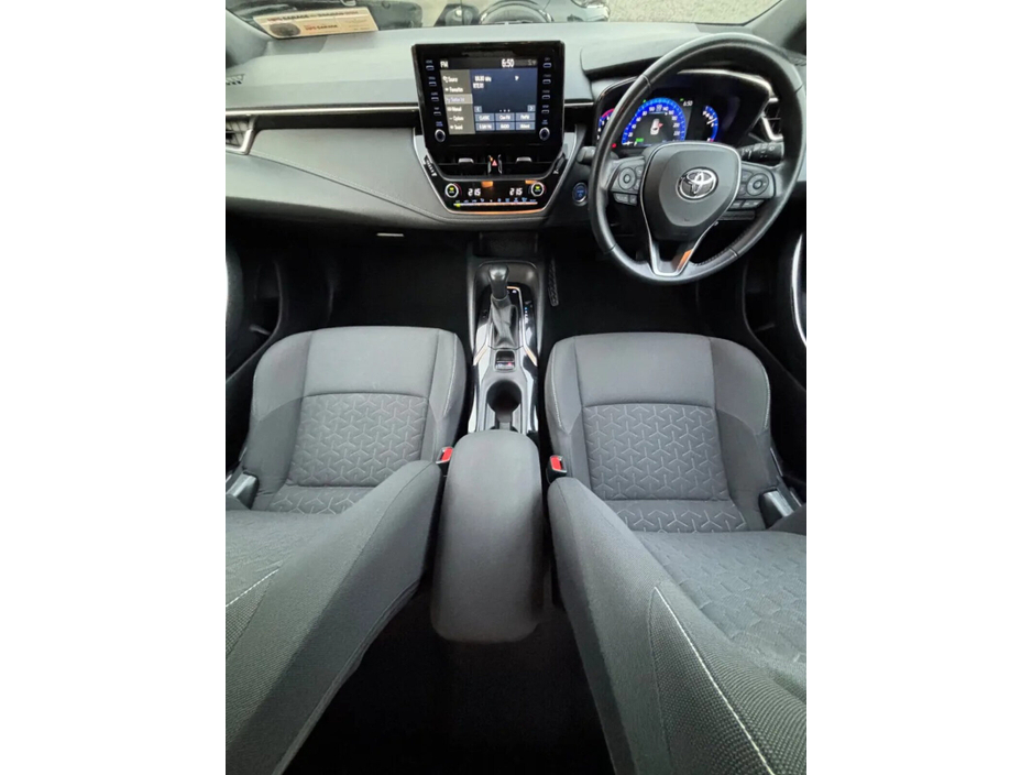 2022 Toyota Corolla - image 19