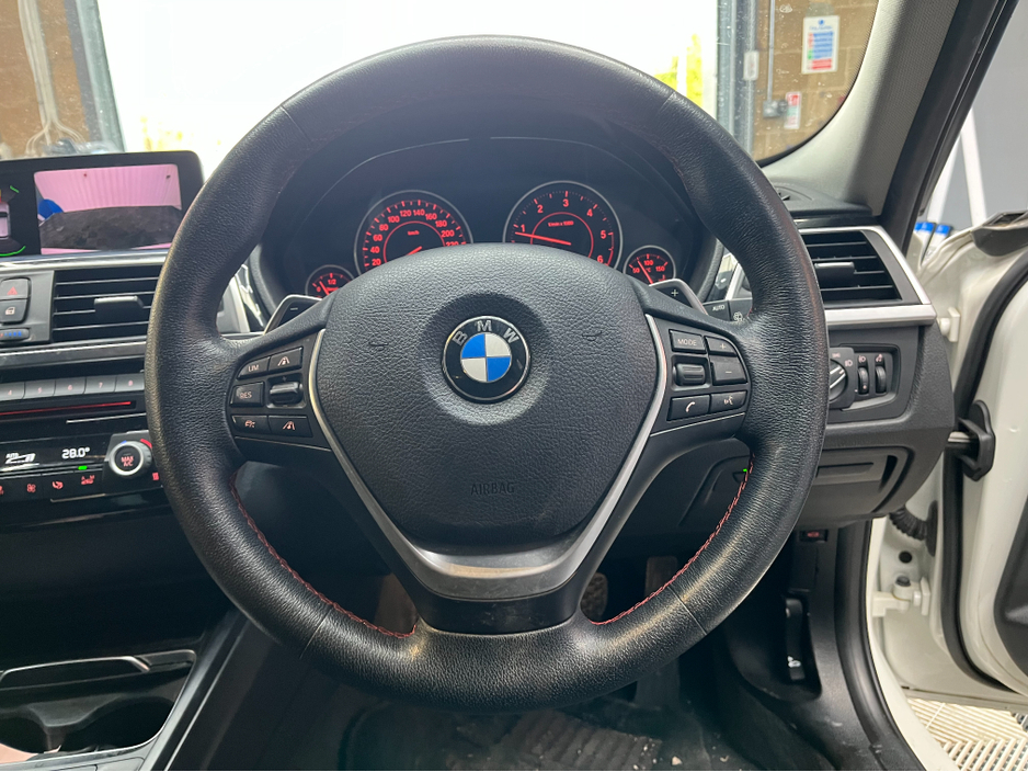 2019 BMW 3 Series €21950! 2019 BMW 320D TOURING SPORT 2.0 AUTOMATIC / CRUISE CONTROL / REVERSE CAMERA / ELECTRIC MEMORY & HEATED SEATS / PADDLE SHIFTERS €21,950