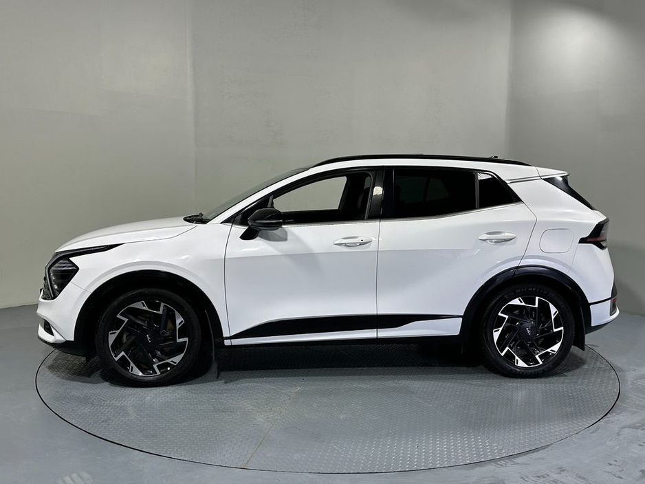 2023 Kia Sportage - image 5