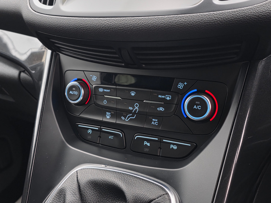 2017 Ford Kuga 1.5TDCi 120PS FWD ST-Line €17,999