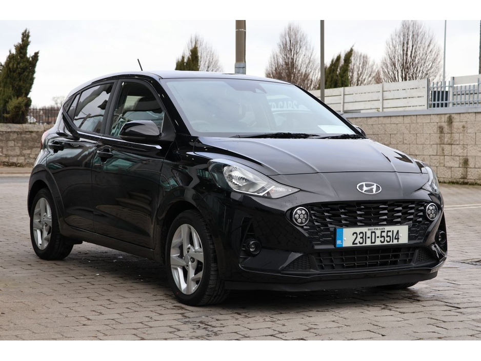 2023 Hyundai i10 - image 3