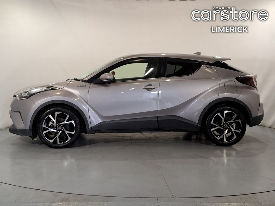 2017 Toyota C-HR 1.8 HEV 5 Door €19,880