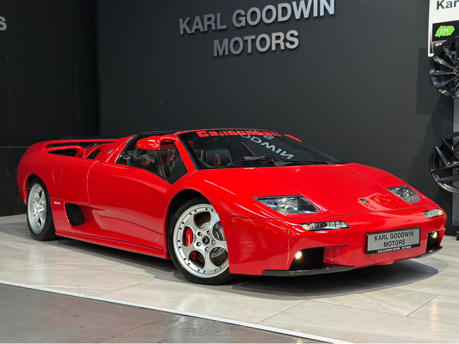2000 Lamborghini Diablo - image 3