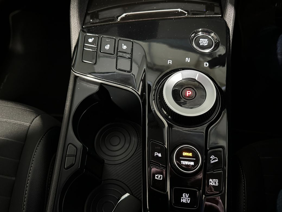 2023 Kia Sportage - image 19