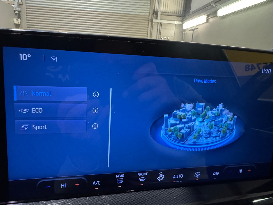 2023 Ford Focus - image 19