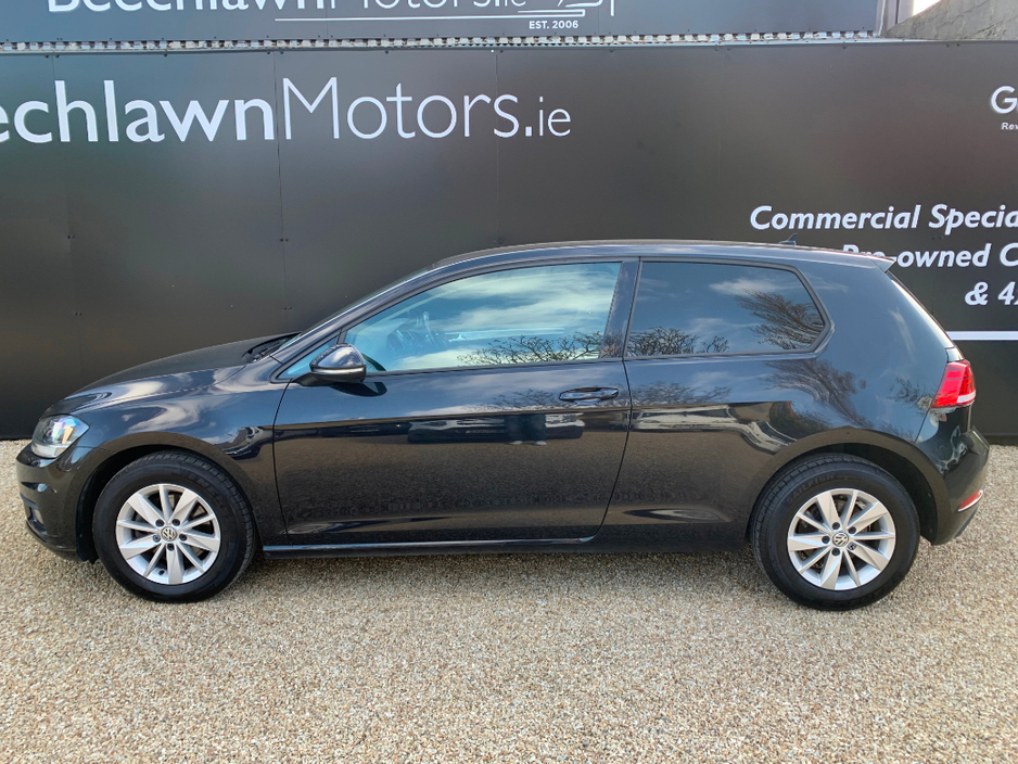 2019 Volkswagen Golf - image 7