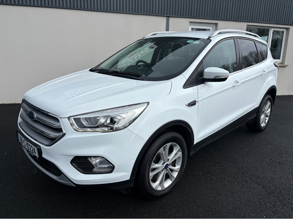 2018 Ford Kuga - image 2