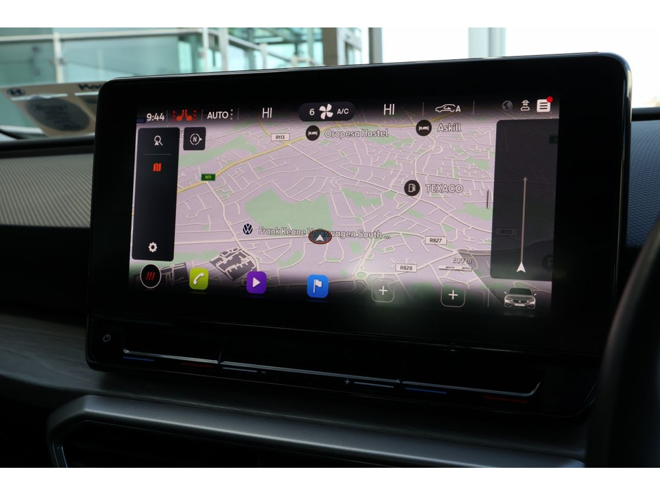 2021 SEAT Leon - image 17