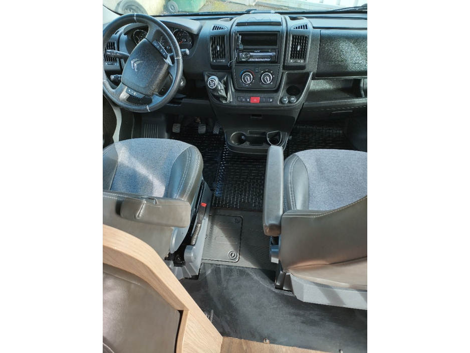 2024 Citroen Relay - image 13