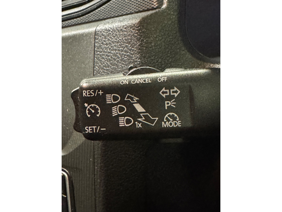 2020 Volkswagen Caddy - image 19