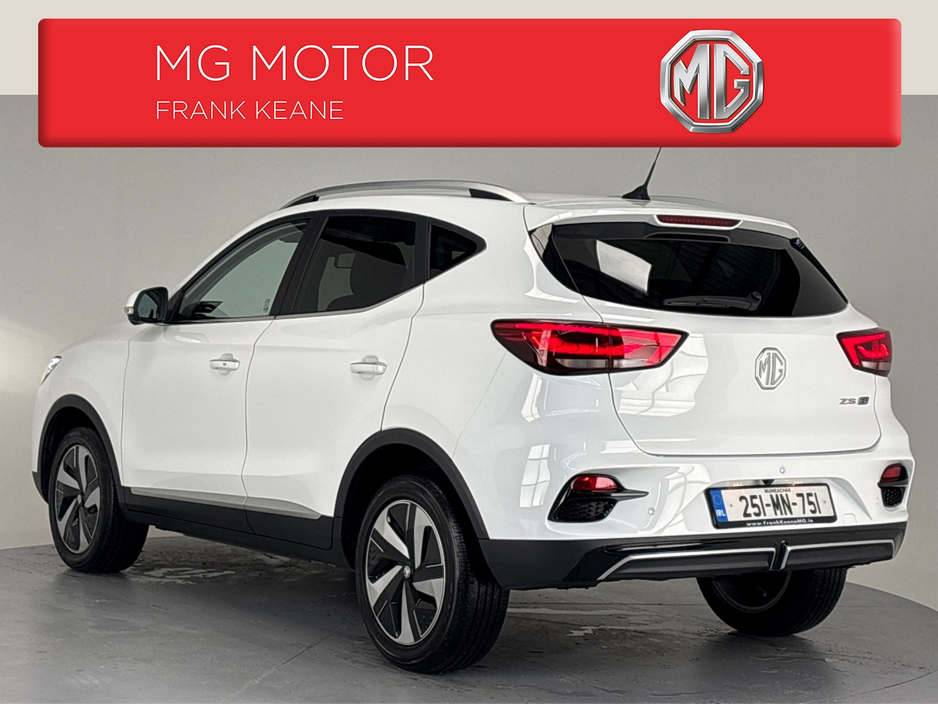 2025 MG ZS LR EXCLUSIVE-72.6KWH**DIGITAL DASH**MULTIFUNCTIONAL STEERING WHEEL**BLACK LEATHER INTERIOR**360 CAMERA**APPLE CARPLAY ANDROID AUTO**KEYLESS START**AIR CONDITIONING**FINANCE AVAILABLE** €31,495