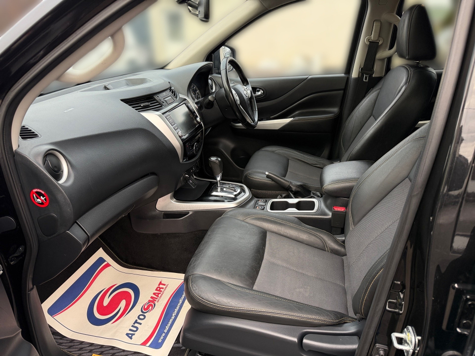 2019 Nissan Navara 2.3 DCI N-GUARD AUTO**NO VAT**31/12/19**FULL BODY KIT**NEW MODEL**MINT**FSH** €25,950