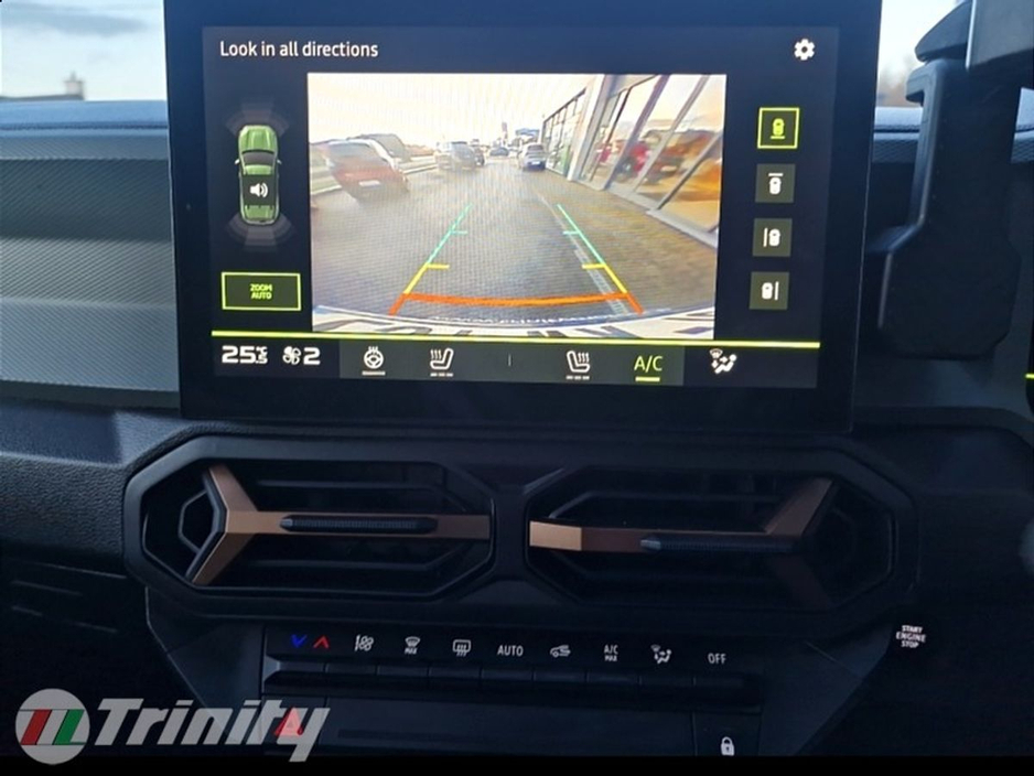 2025 Dacia Duster * 4X4 EXTREME MHEV 140BHP * TRINITY MOTORS * €30,945