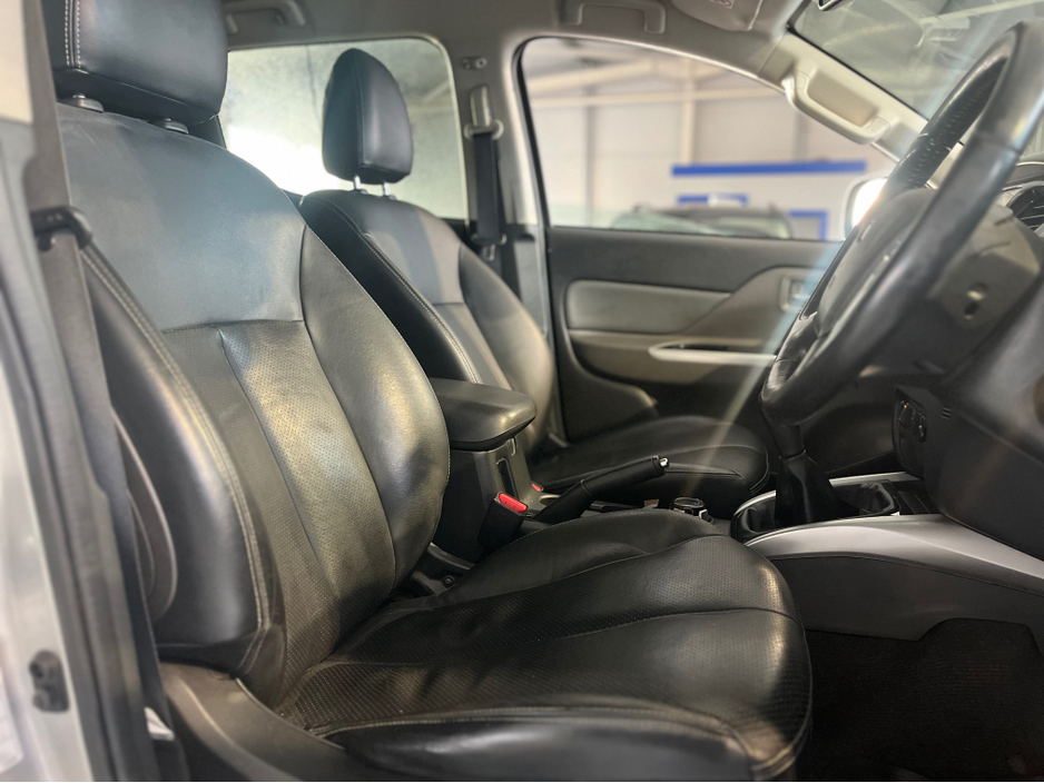 2019 Mitsubishi L200 WARRIOR DI-D 4WD DCB €23,950