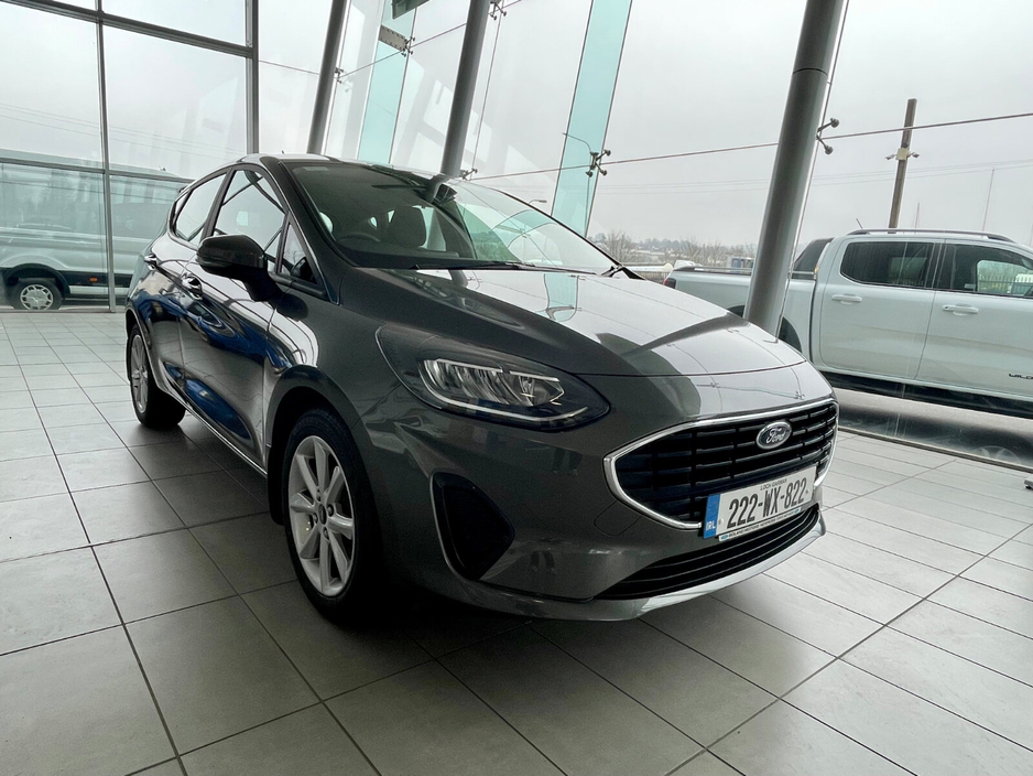 2022 Ford Fiesta - image 6