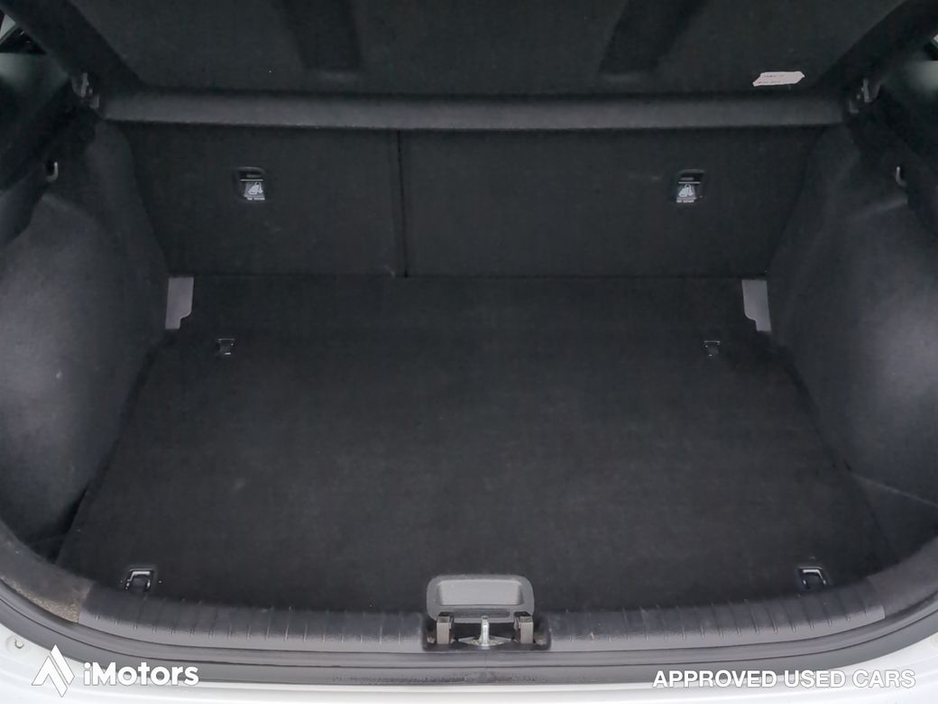 2023 Kia Ceed - image 13