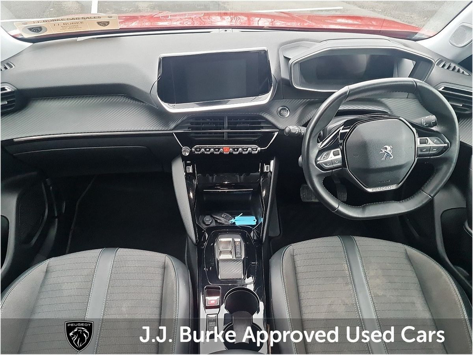 2022 Peugeot 2008 - image 9