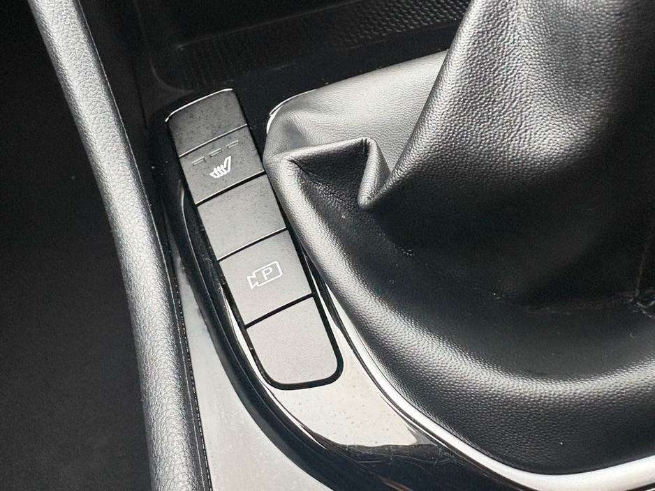 2022 Hyundai Tucson Premium Spec 1.6D 1 Owner from New! Exceptional Condition €28,900