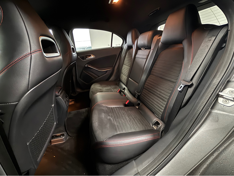 2016 Mercedes-Benz A Class - image 11