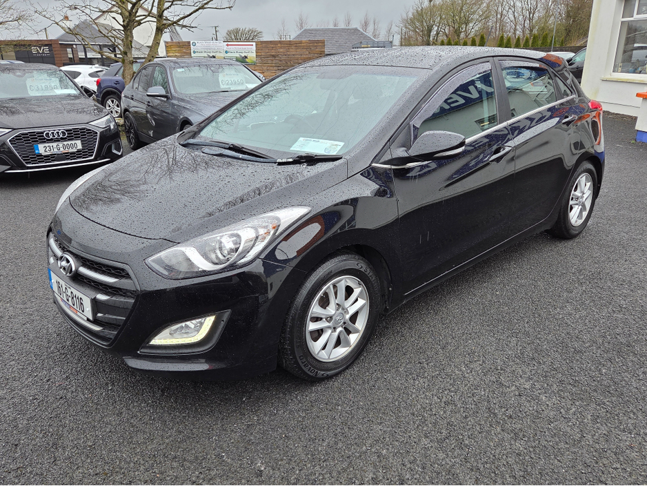 2016 Hyundai i30 - image 10
