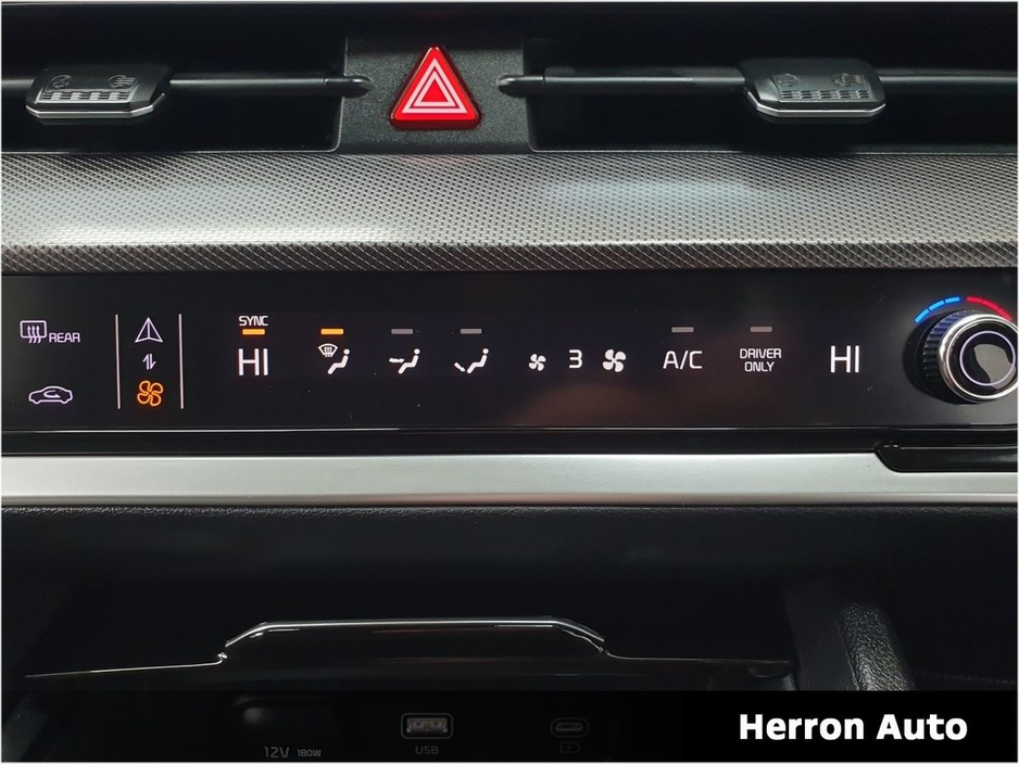 2024 Kia Sportage - image 16